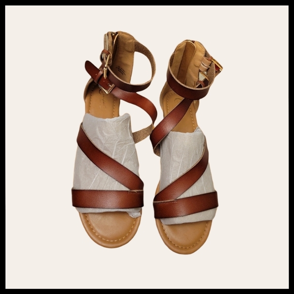 Cognac Zip back Strappy Sandals 10M - Picture 3 of 9